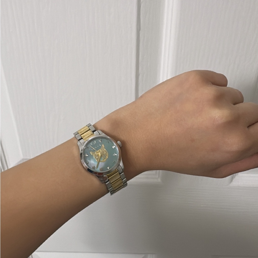 Gucci watch. (Used)